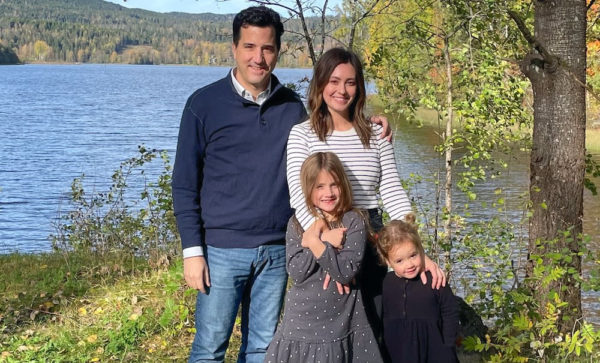 Sanders with wife Andrea and daughters Ella and Sloane